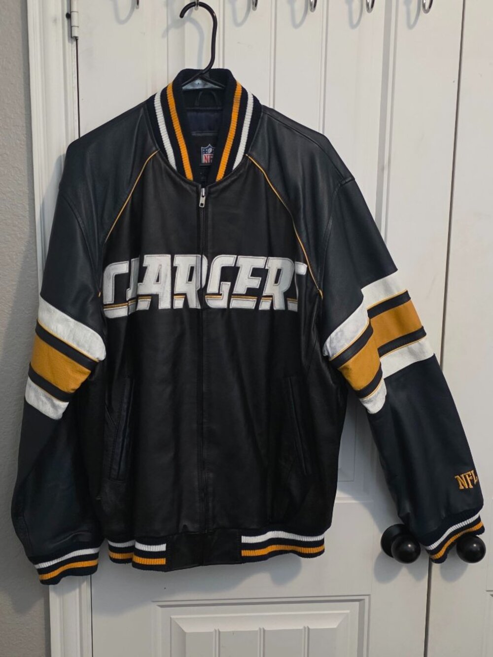 Vintage NFL Los Angeles Chargers Leather Jacket - Men's Size L